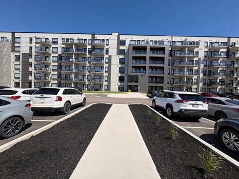 290 Millennium Blvd 2 Beds Apartment for Rent