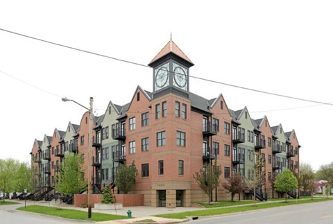 627 6Th Street SE 1-3 Beds Apartment for Rent