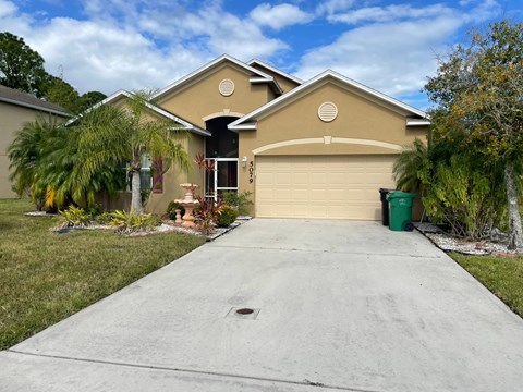 5079 NW Fiddle Leaf 4 Beds Apartment for Rent