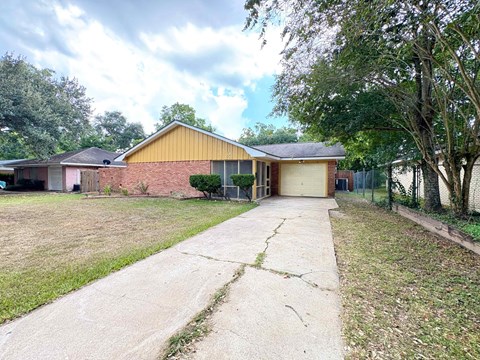 1702 Baylor Avenue 3 Beds Apartment for Rent