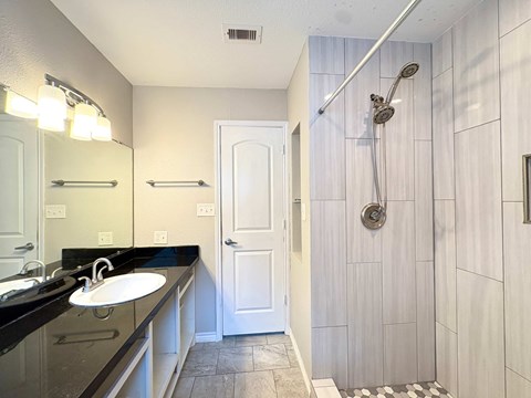 1702 Baylor Avenue 3 Beds Apartment for Rent