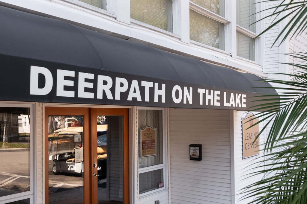 Deerpath On The Lake