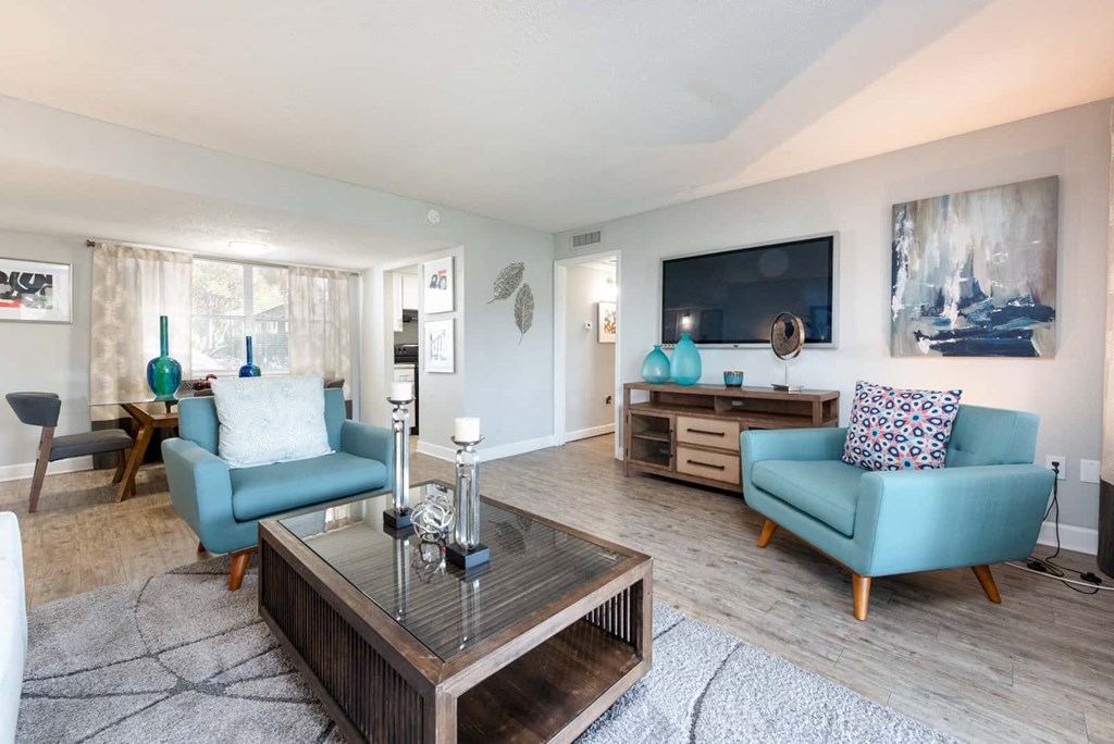 Deerpath On The Lake