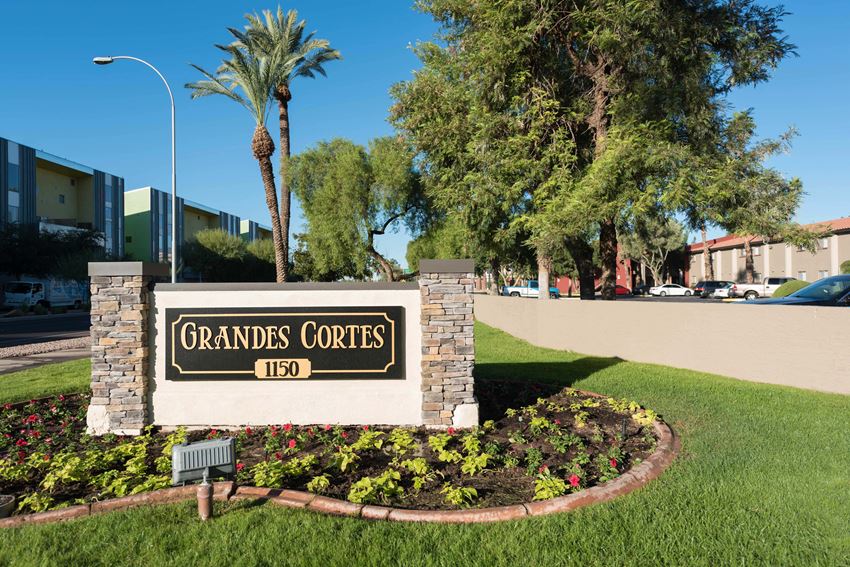 Grandes Cortes Apartments 1150 W University Dr Tempe Az Rentcafe Grandes Cortes Apartments 1150 W University Dr Tempe Az Rentcafe