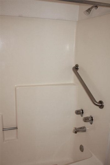 7235 S. 7th St. Studio-1 Bed Apartment, Affordable for Rent - Photo Gallery 21