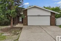 8275 29 Avenue NW 3 Beds Apartment for Rent