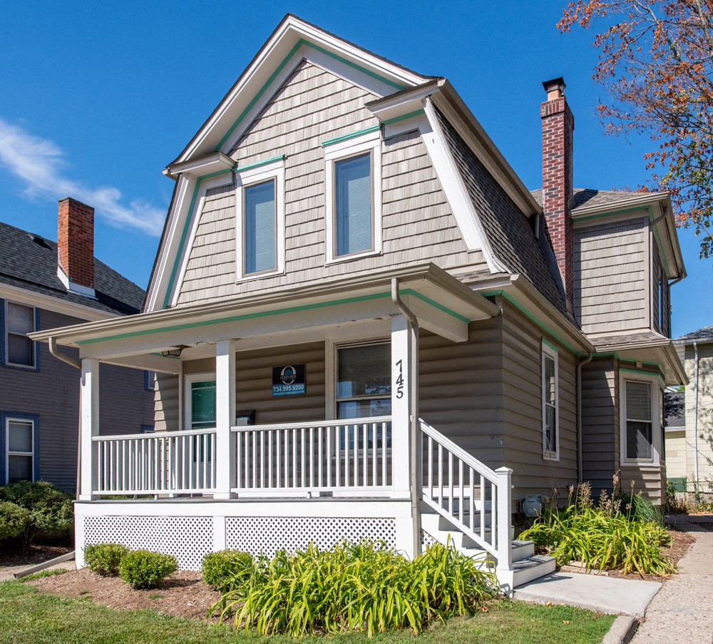 745 Packard Studio-6 Beds House for Rent - Photo Gallery 1