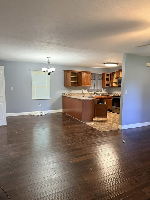 249 Bradford Dr 3 Beds Apartment for Rent