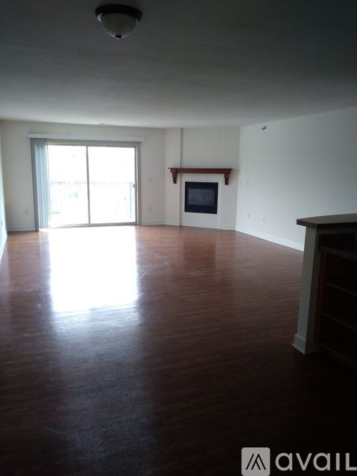 920 Marquette Ave photo
