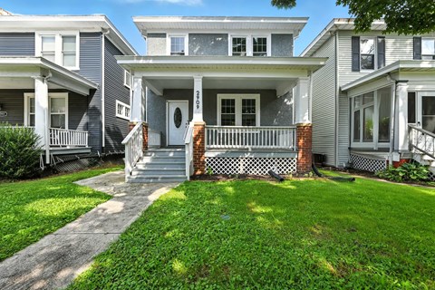 2909 Woodcliff Ave 2 Beds Apartment for Rent