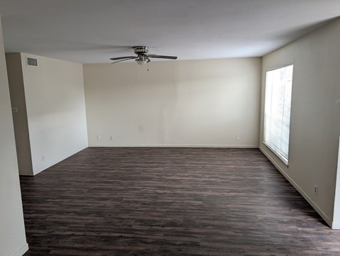 2306 Saulsbury Drive 1-2 Beds Apartment for Rent