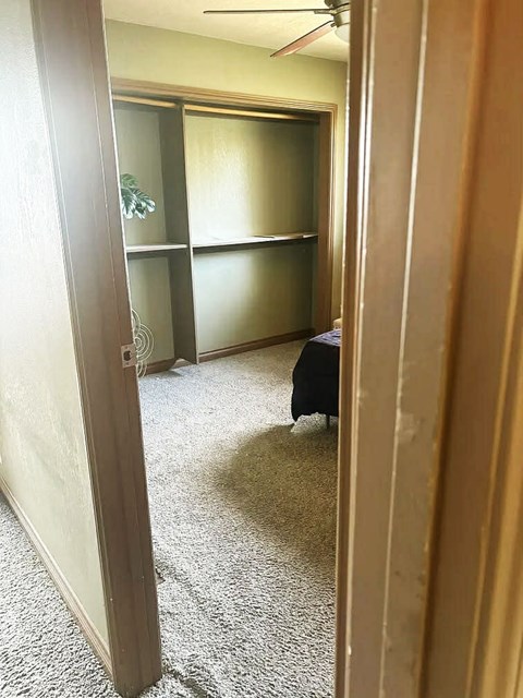 1402 Canterbury Dr Unit B 1 Apartment for Rent