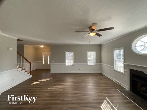 113 Longwood Drive 3 Beds Apartment for Rent