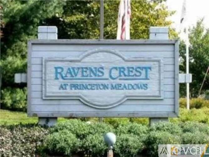 A sign that says Ravens Crest at Princeton Meadows.