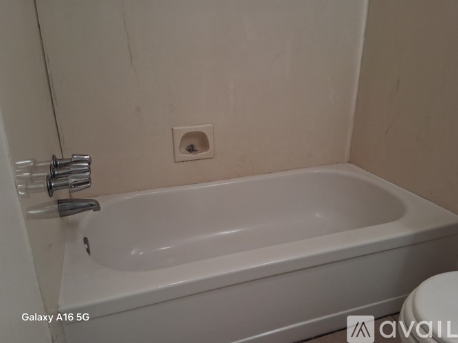 8246 Ned Ave 2 Beds Apartment for Rent - Photo gallery 1