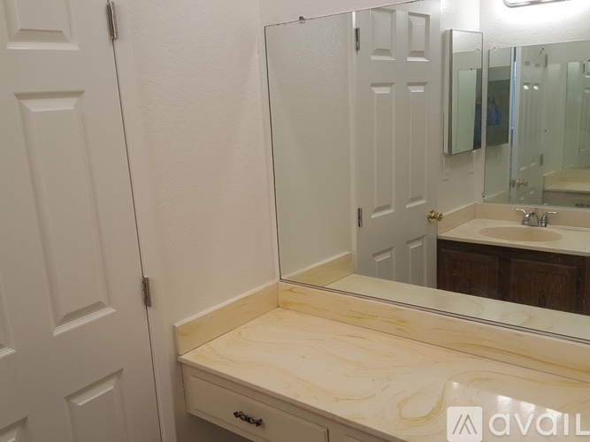 17610 Cameron Lane 2 Beds Townhouse for Rent - Photo gallery 1