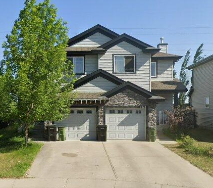6030 1A Avenue SW 3 Beds Apartment for Rent