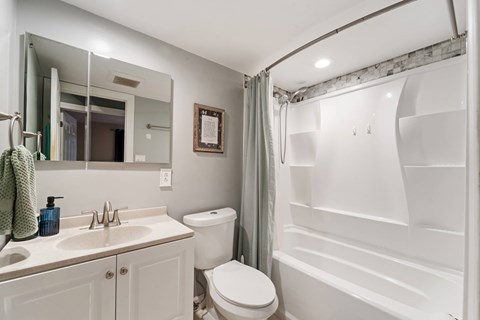 226 Church Rd 2 Beds Apartment for Rent