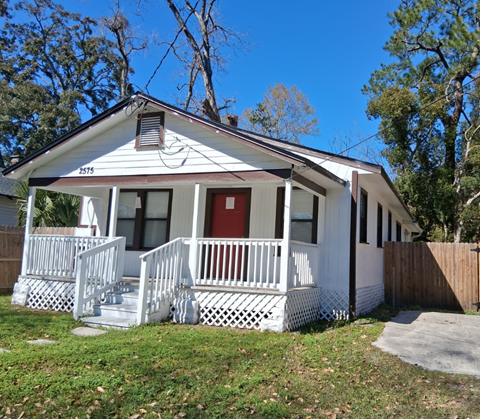 2575 Lowell Avenue 3 Beds Apartment for Rent