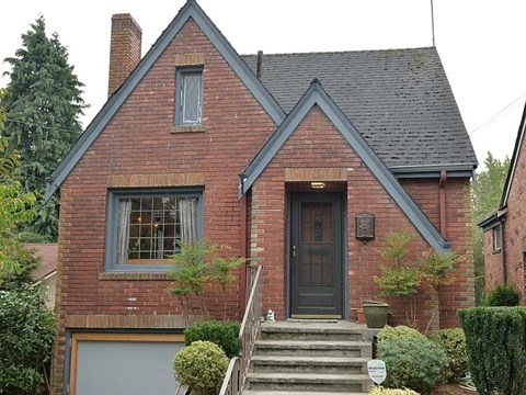 327 NE 59Th St 3 Beds Apartment for Rent