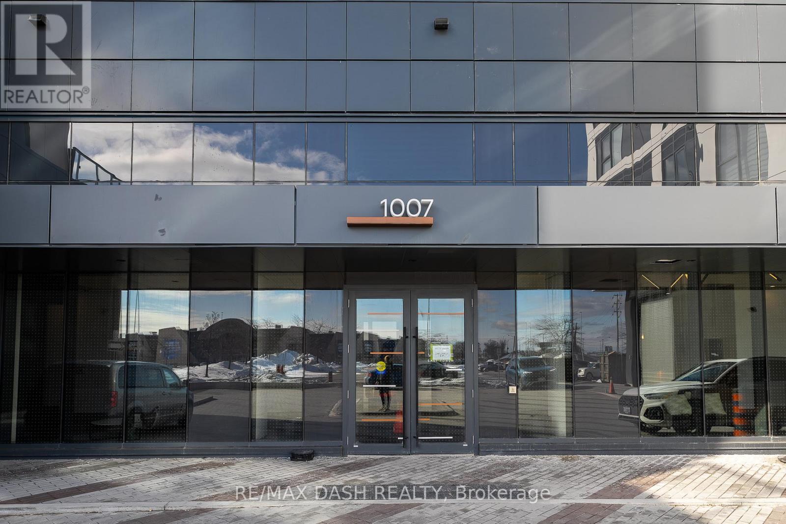 The front of a building with the number 1007 on it.