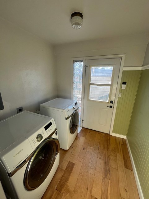 2501 E Sunset Dr. 4 Beds Apartment for Rent