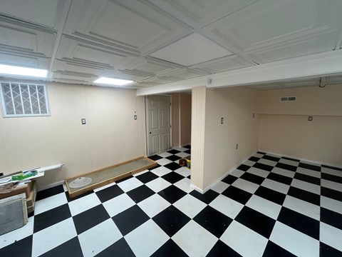 2501 E Sunset Dr. 4 Beds Apartment for Rent