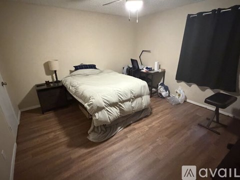 A floor plan of an apartment with a total area of 1059 sq.ft.