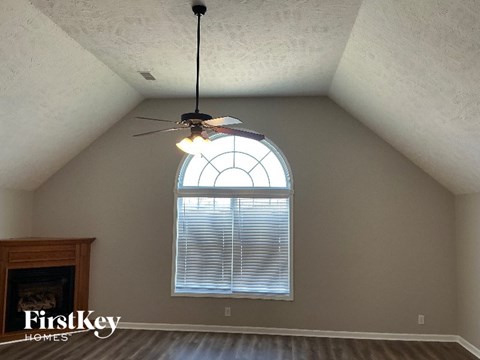 3136 Hawthorn Drive 3 Beds Apartment for Rent