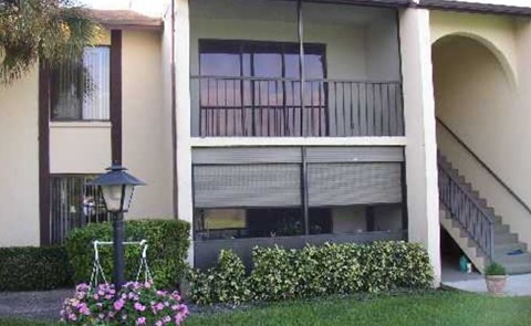 825 Skypine Way-H2 3 Beds Apartment for Rent