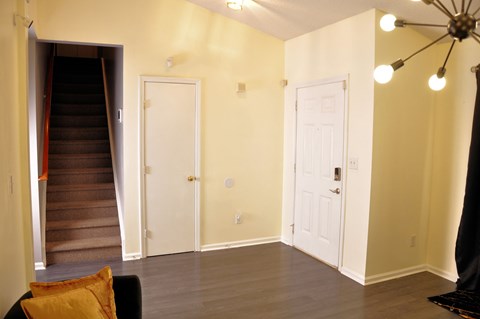 8719 Tweedsmuir Glen Ln 3 Beds Apartment for Rent