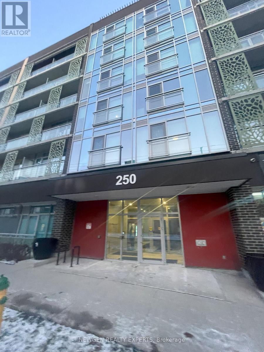 A building with the number 250 on it.