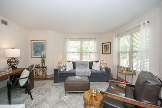 526 Centennial Olympic Park Drive 1-3 Beds Apartment for Rent - Photo Gallery 2
