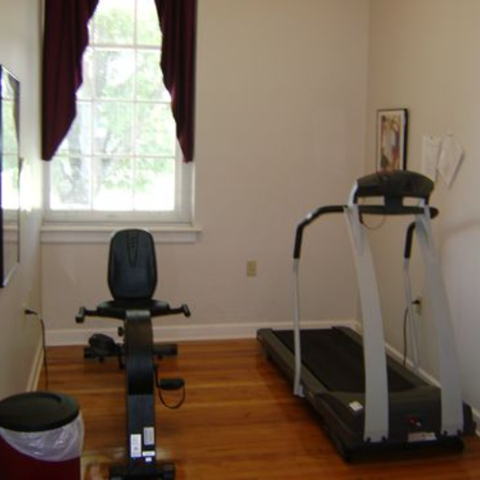 300 W. Church Street 1-2 Beds Apartment for Rent
