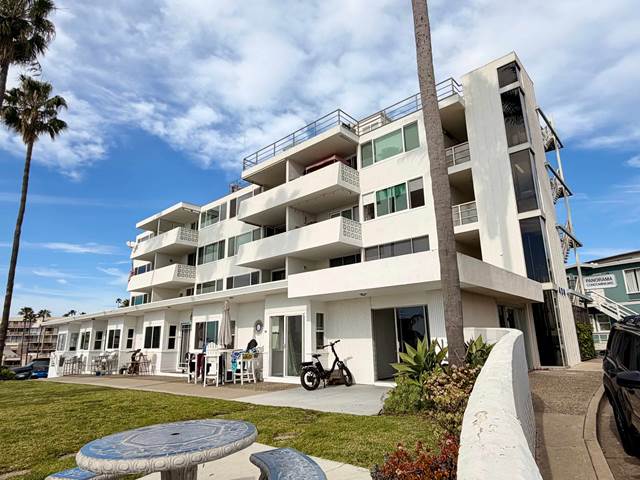 Studio condo at Big & Bigger Fish Vacation Condos in San Clemente, CA