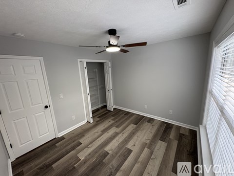 116 Sandstone Blvd 4 Beds Apartment for Rent