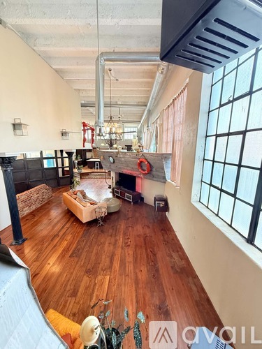 710 Crockett Street 3 Beds Apartment for Rent - Photo gallery 2