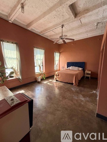 710 Crockett Street 3 Beds Apartment for Rent