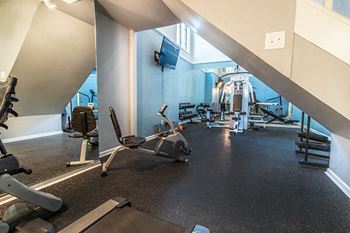 apartment fitness center