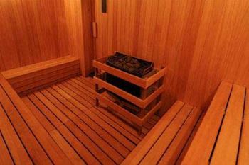 sauna at Castle Pointe Apartments
