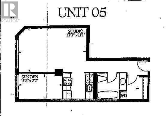 A floor plan for Unit 05 shows a studio apartment layout.