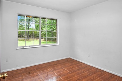 1380 Gentry Road 4 Beds Apartment for Rent