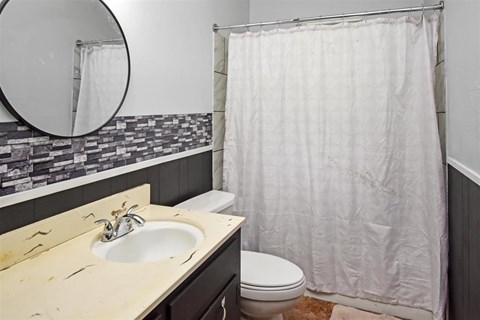 1380 Gentry Road 4 Beds Apartment for Rent