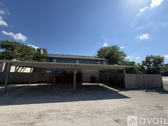3216 Crosscreek Drive 2 Beds Apartment, Townhouse for Rent - Photo gallery 1