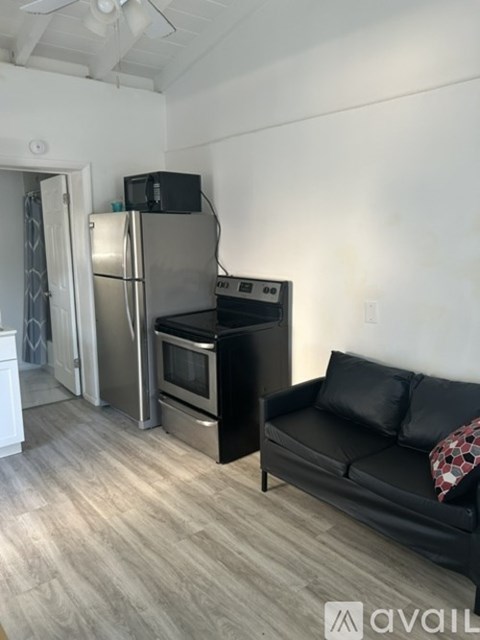 1841 Taft St Studio Apartment for Rent