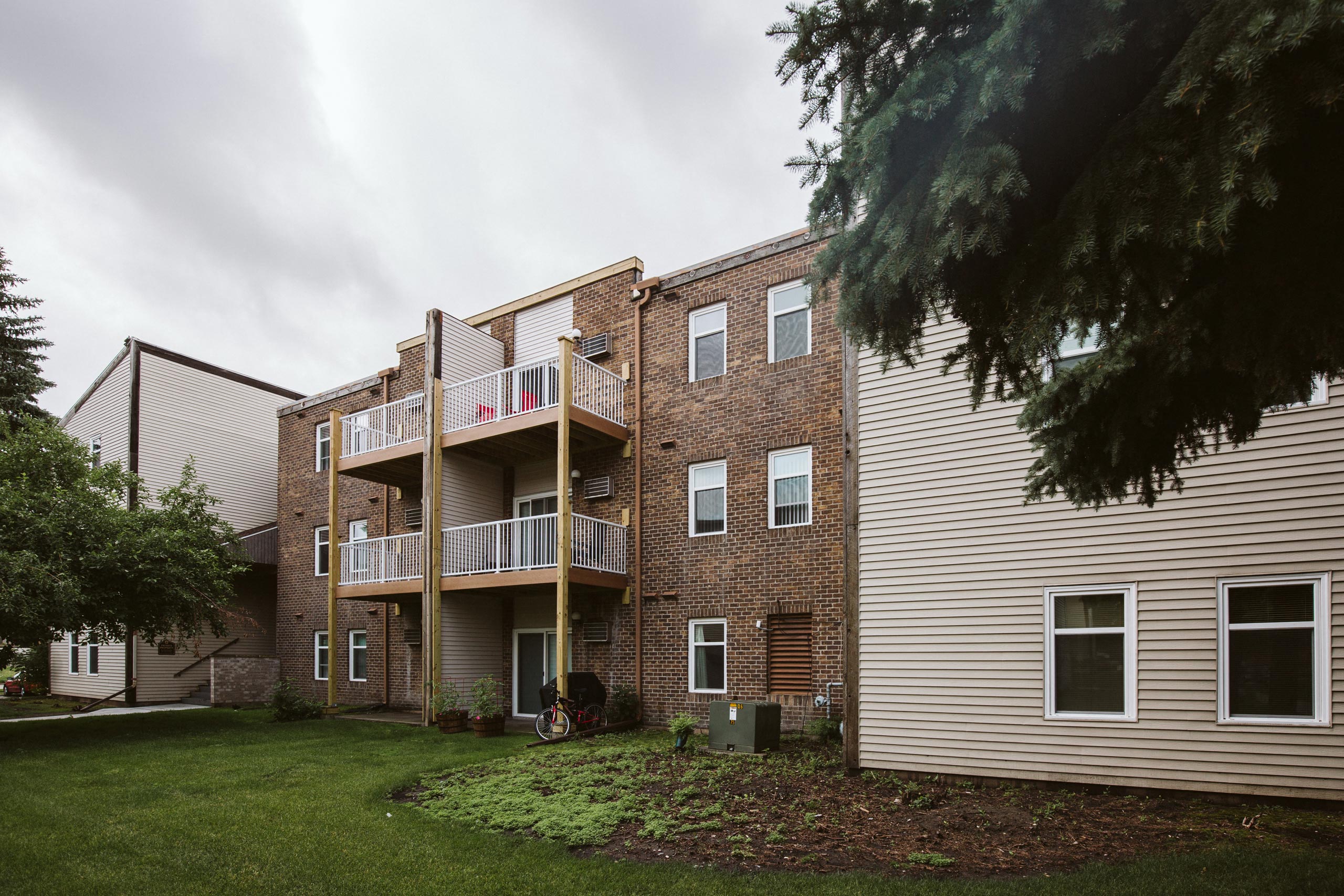 Bristol Park Apartments in Grand Forks, ND