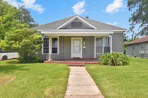 603 Madison 2 Beds Apartment for Rent