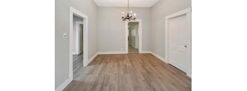 2/1 1113 sqft