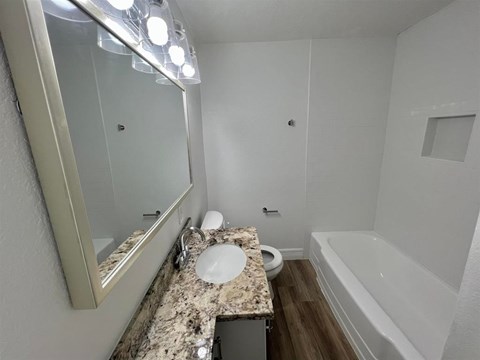 6598 Verde St 4 Beds Apartment for Rent