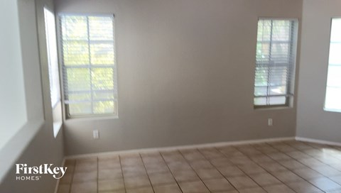 8996 Union Gap Road 3 Beds Apartment for Rent